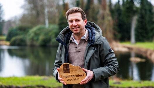 maarten met plaquette